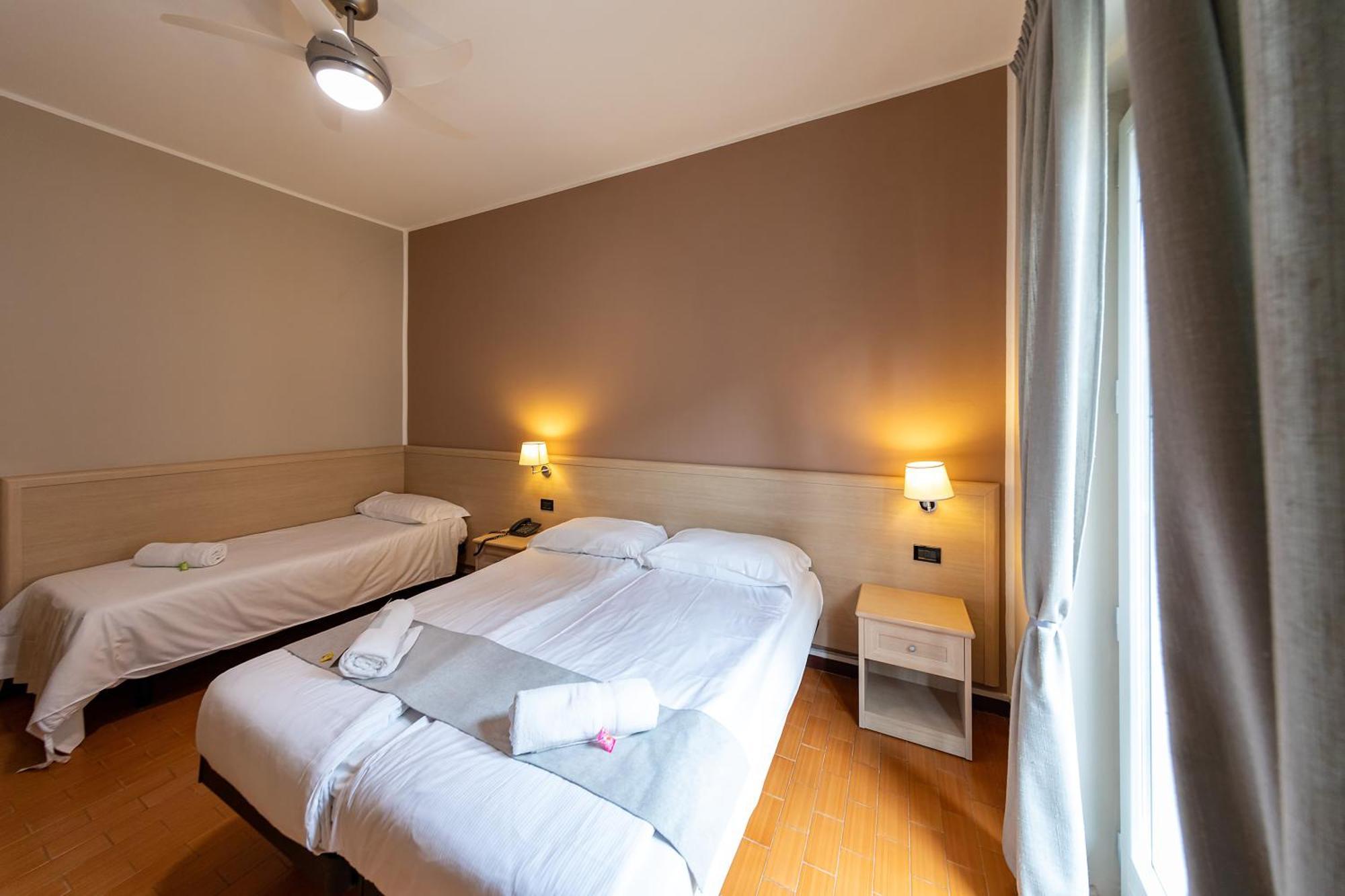 Hotel Novara Вербанія Екстер'єр фото